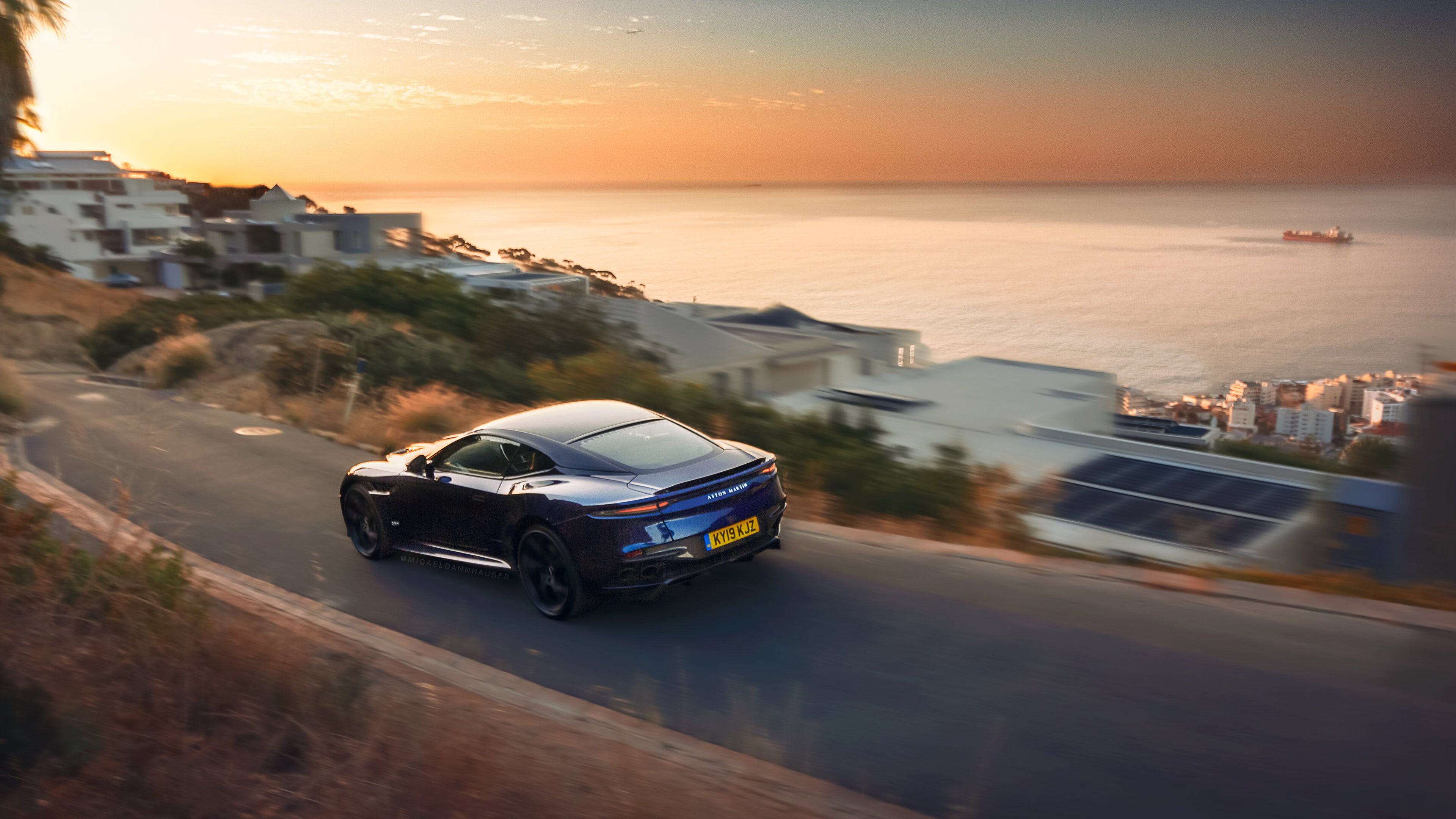 AYX体育-欧洲杯变阵带来惊喜：战术革新，场面精彩！，欧洲杯迎来结局